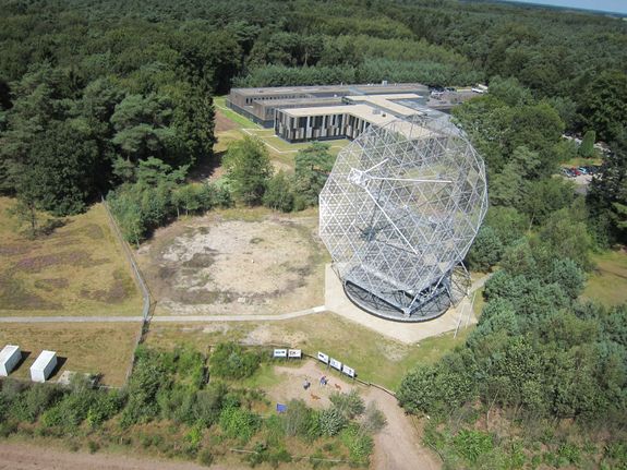 Foto van gebouw ASTRON en DRT