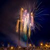 Het vuurwerk van de Visserijdagen Harlingen als opmaat voor de muzikale Nacht van Harlingen.