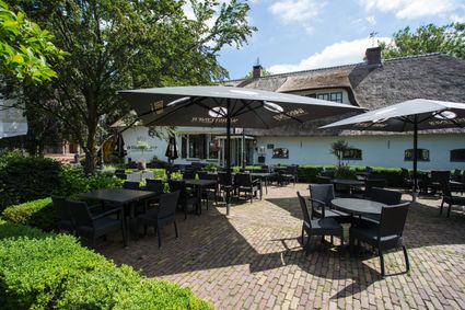 Kloosterhoeve terras