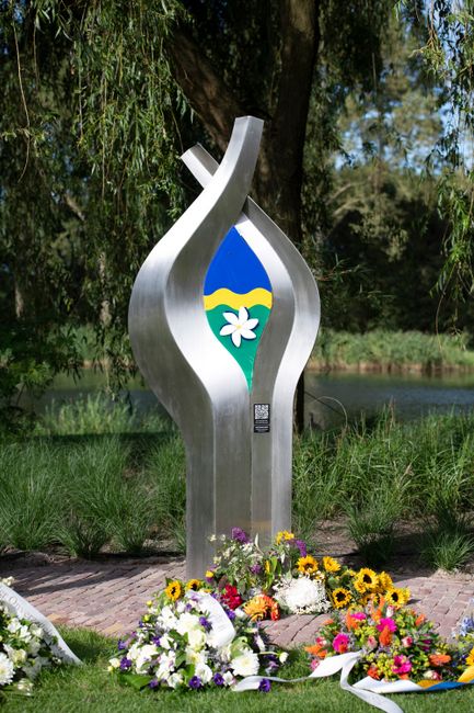 item-image