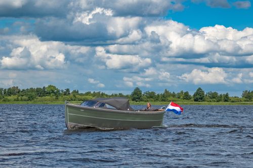 E-sloep 700 10 Personen