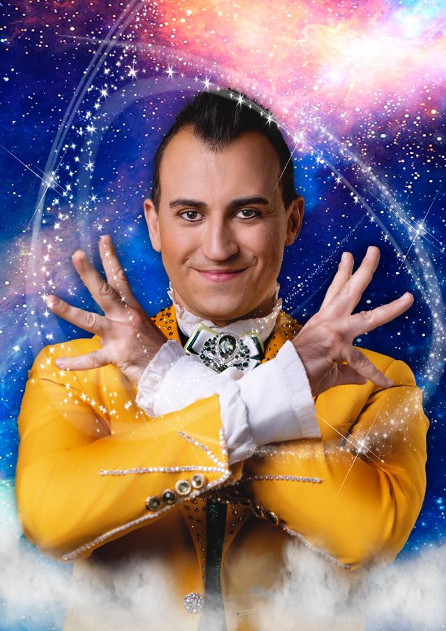 Illusionist Joseph Popey