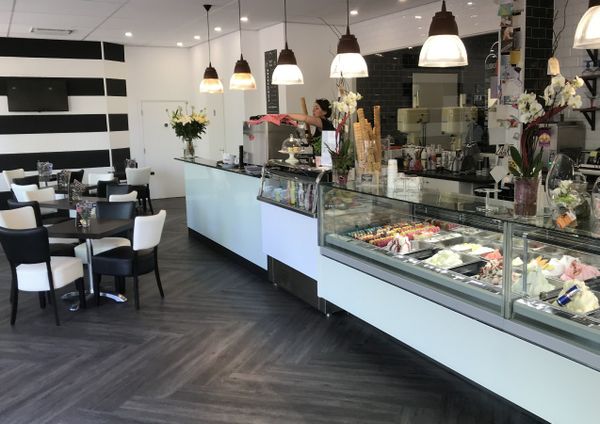 Ice cream parlor Italia Deurne