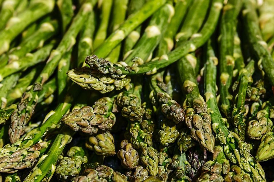 Nahaufnahme von Spargel.