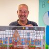 Bardo met zijn werk waarop Museum Dr8888 te zien is