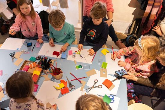 Workshop: pop-up kaarten maken (8+)