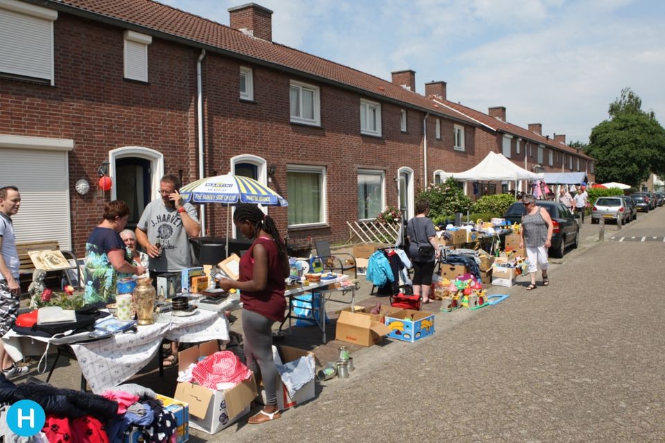 garage sale