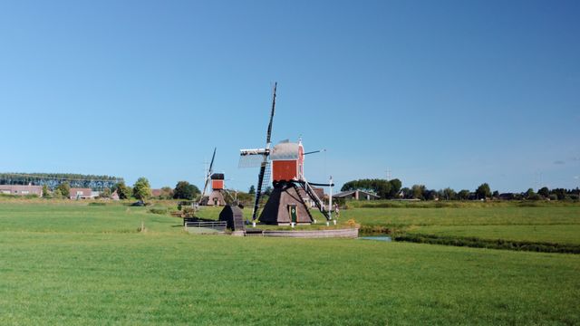 Doesmolen & Kalkmolen samen in Hoogmade