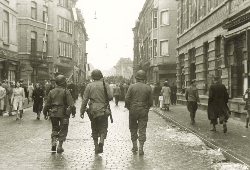 Liberation in Maastricht, Wycker Brugstraat 1944