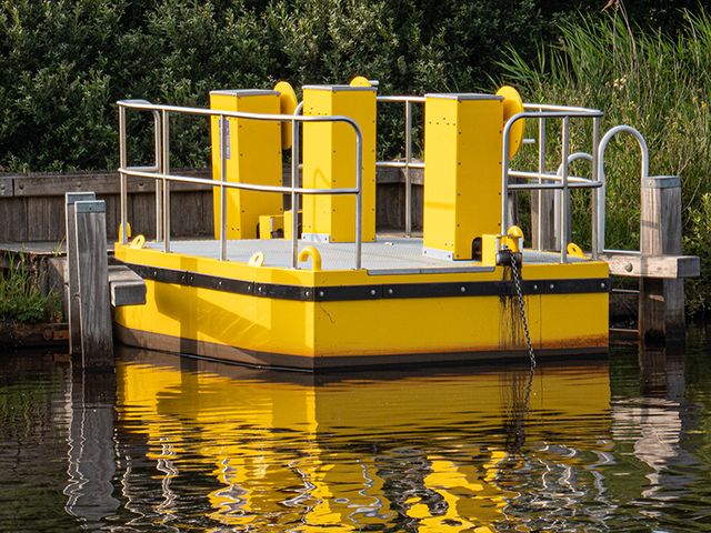 Het pontje ligt bijna altijd aan de overkant...