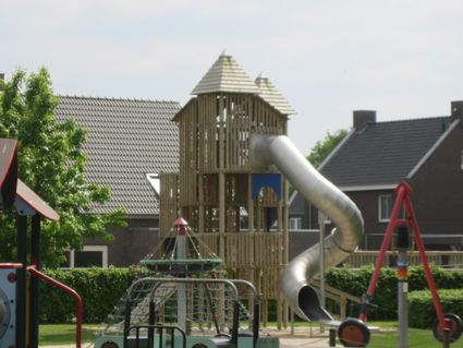 Speeltoestel bij Speeltuin Irene in Someren