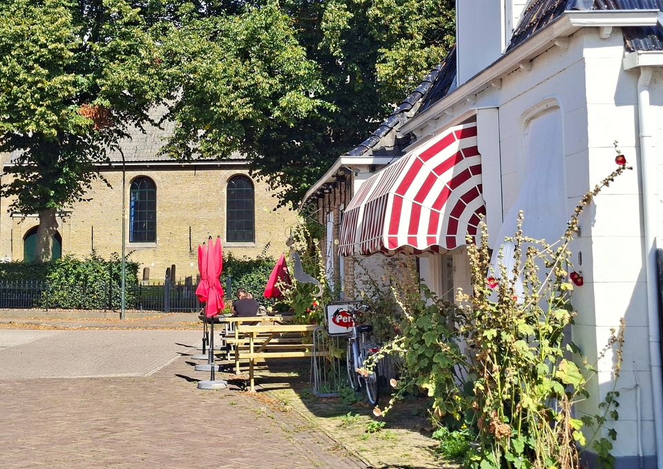 Zurich - Pingjum - Strand | Rondjes om de kerken