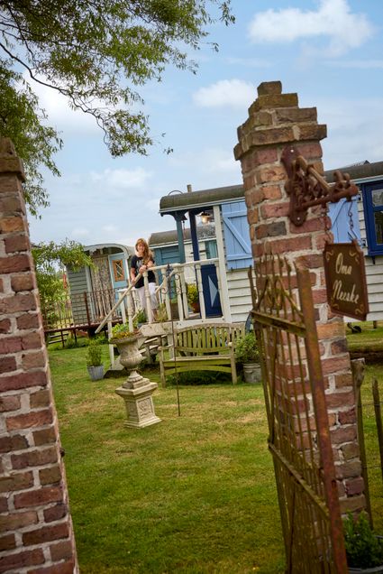 Pipowagens bij Oma Neeske in Netersel