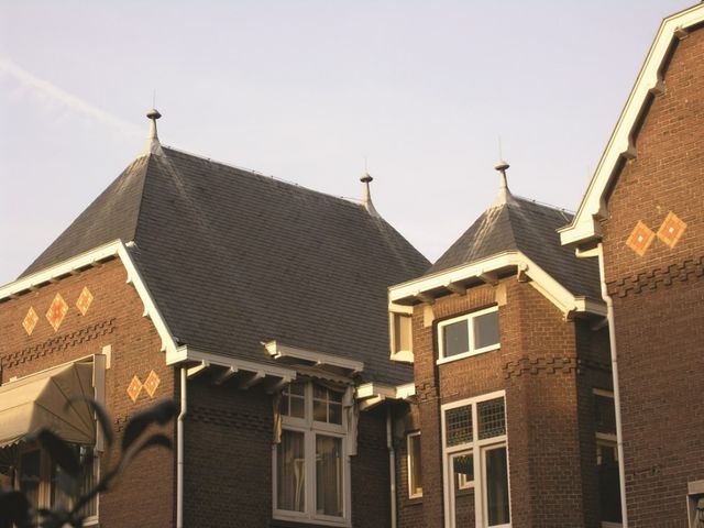 Voorbeelden van de nieuw historiserende stijl in het Mariapaviljoen