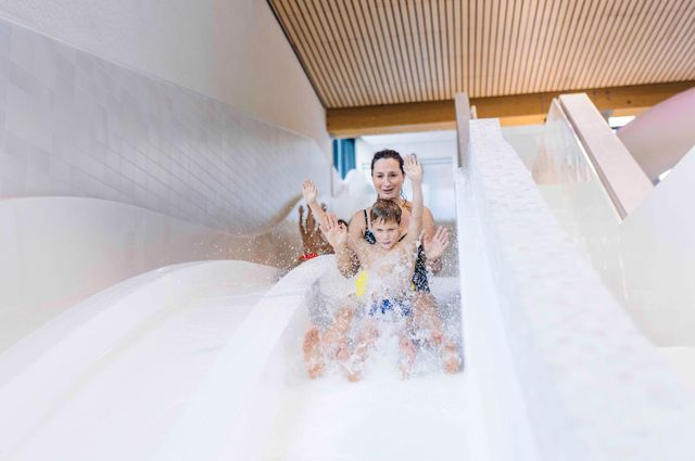 Glijbaan - recreatiebad