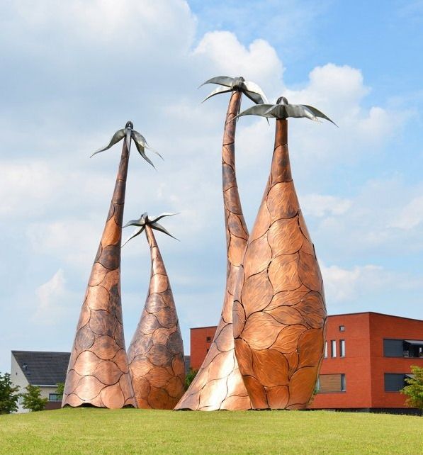 Een foto van het kunstwerk De Margrieten in Rijen.