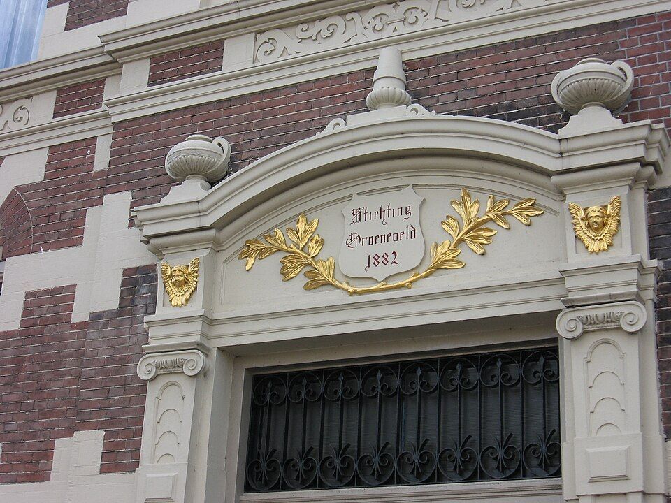 Photo of the coat of arms of the Groeneveld Foundation