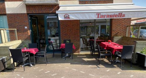 De buitenkant van Restaurant Tarantella
