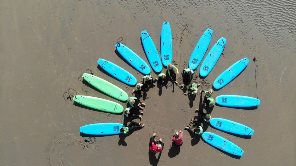 Surflessen voor groepen