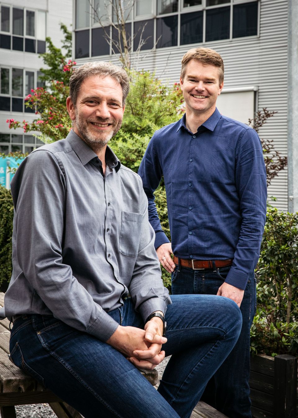 Alexander de Heer en Wouter Olde Weghuis, twee van de eigenaren van Blue Coded.