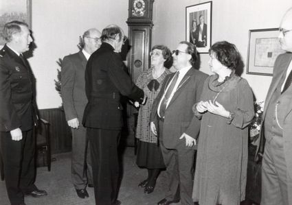 In 1986 wenst burgemeester Ad Bestman inwoners een gelukkig nieuwjaar tijdens de nieuwjaarsreceptie in 'De Vijf Bogen'.