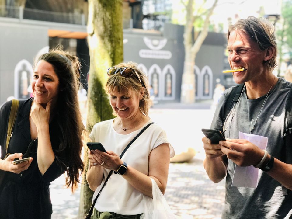 Escape Tour Maastricht drie personen close up