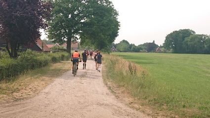 De Obbinkrun voert over zandpaden rond het Gossinkbos.