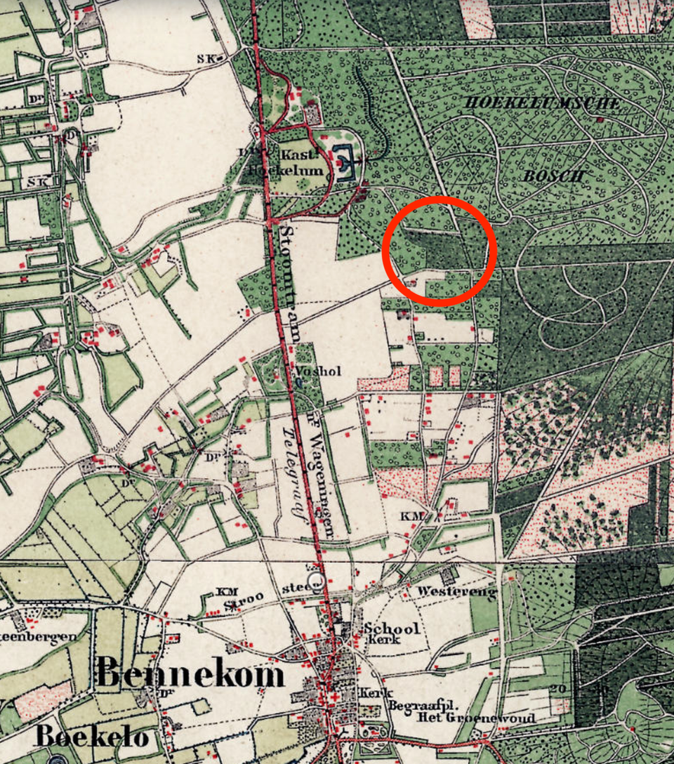 Topografische kaart  van ca. 1900 Bennekom met begraafplaats van Batavier omcirkeld