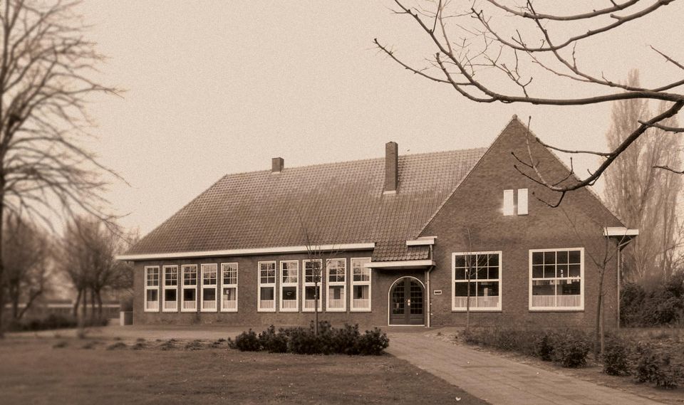 Scholengeschiedenis Hapert