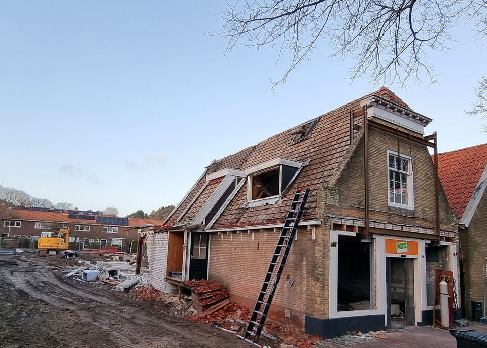 Poeisz Dorpsstraat afgebroken