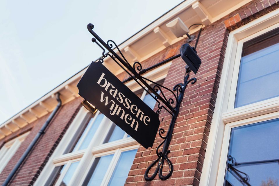 Naambord Brasserij Wijnen