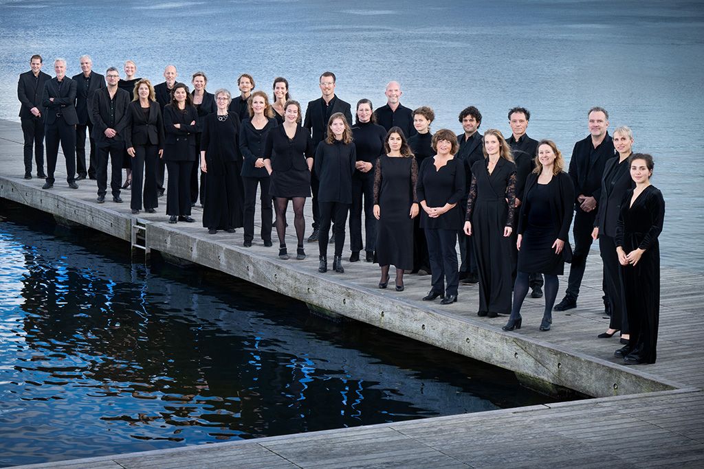 Vox42: Songs of Farewell