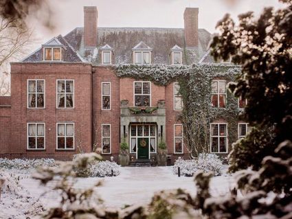 Langoed Huize Bergen in de sneeuw tijdens de Kerstdagen