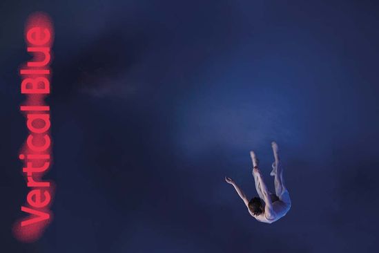 Annemijn Rijk/Body of Art: Vertical Blue