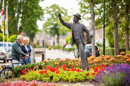 Standbeeld van de schilder Van Gogh in Helvoirt