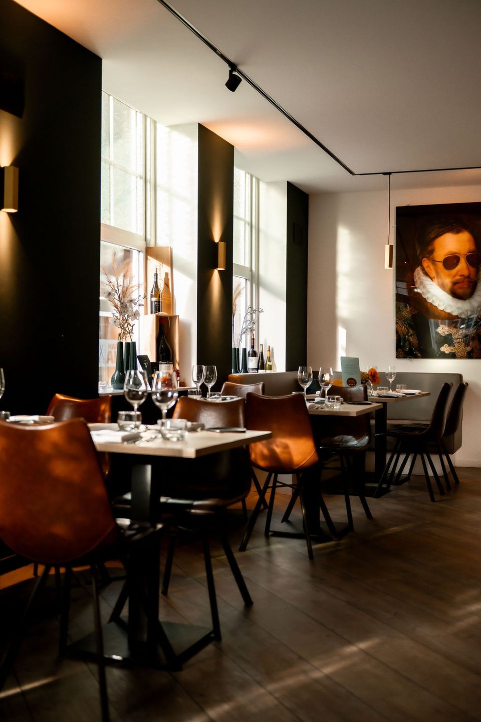 Gezellige restaurantsfeer bij 3 Keuken & Bar in Oudewater met warme verlichting