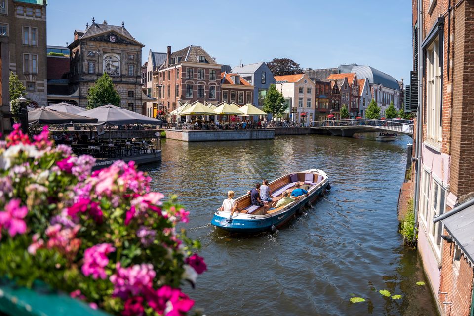 varen leiden zomer boten boot terrassen
