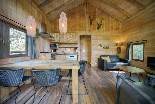 Boomhut Europarcs Ruinen binnenkant