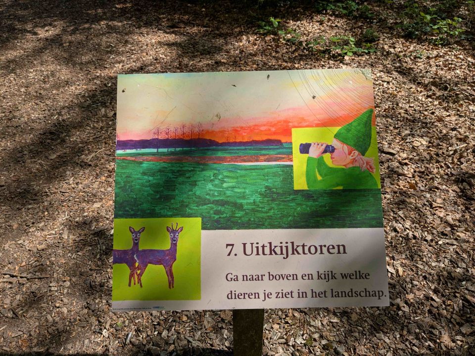 Informatiepaneel op het Stoute schoenenpad