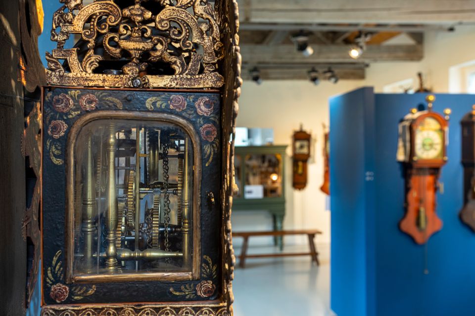 Interieur Museum Joure - Friese staartklokken