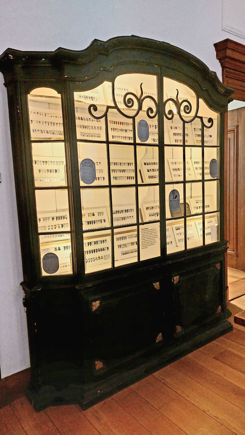 Verzamelkast met paperclips