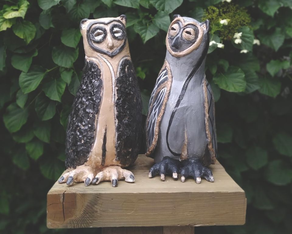 Tijdens de expositie Beeldentuin Artheo, exposeren Theo van Dam met gastexposanten. Een practige expositie.