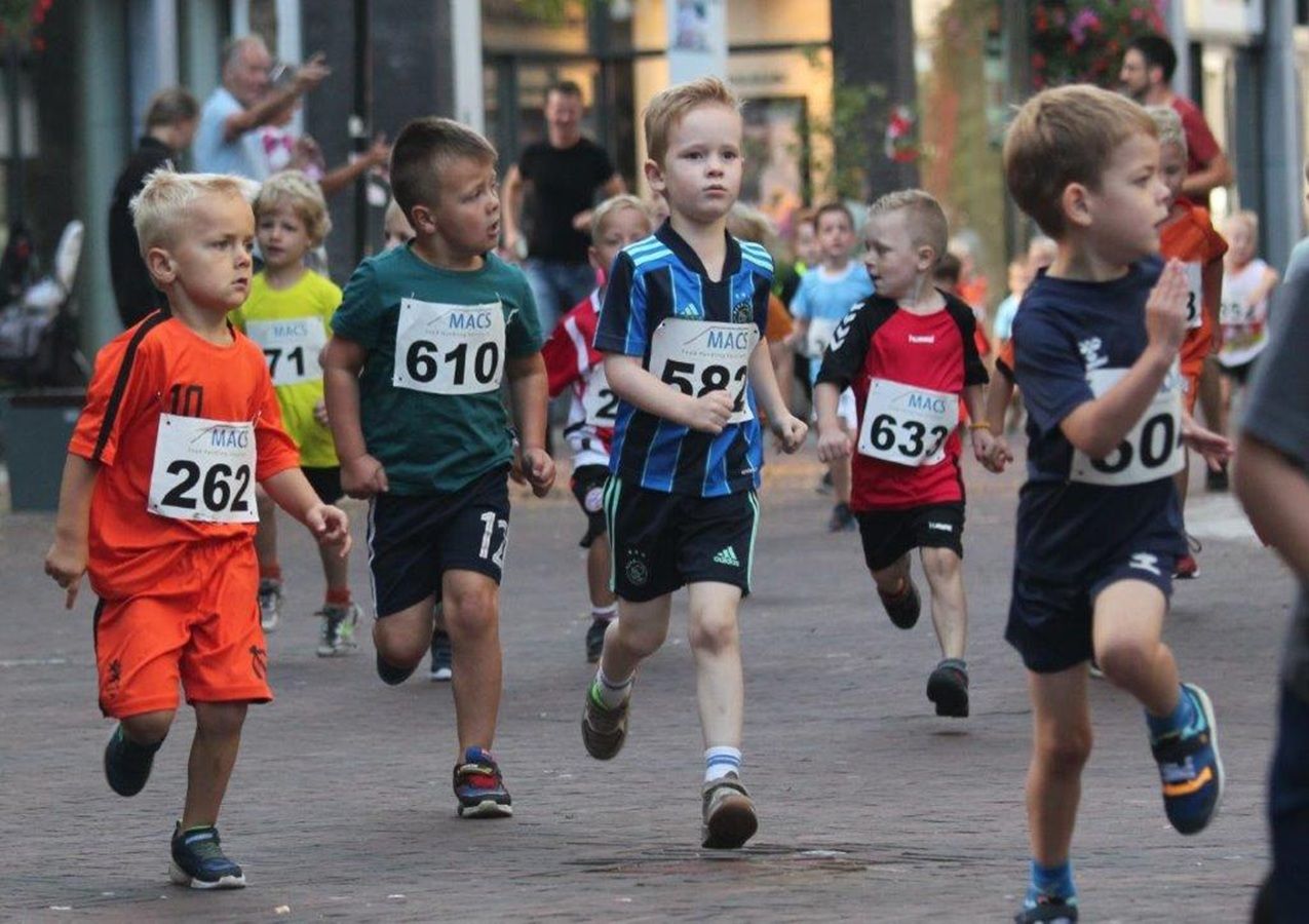 Macs Bambino- en scholierenloop