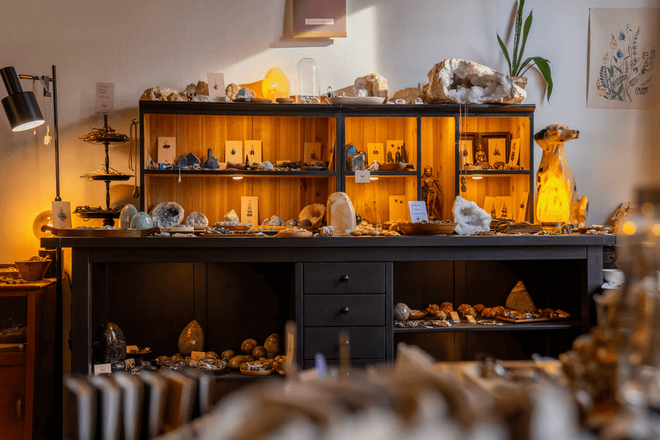 Hidden tiny little shop, hidden in the Jacobijnenhuis, in Winsum