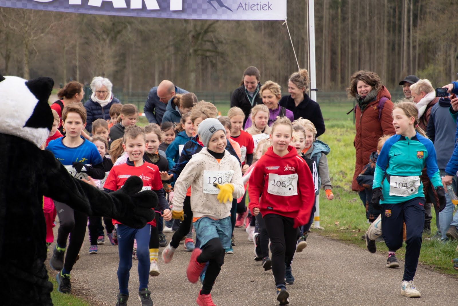 Kinderen hardlopen