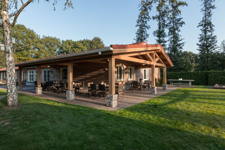 Groepsaccommodatie De Peelheide Neerkant  - tuin