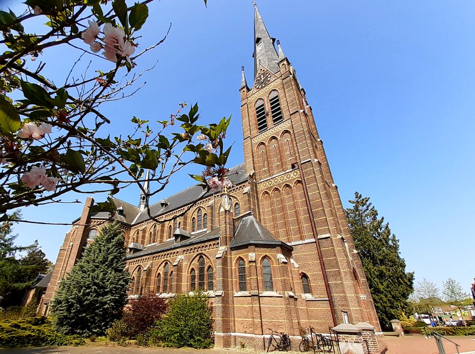 Gedichtenroute Liessel - Deurne, St. Willibrorduskerk Liessel