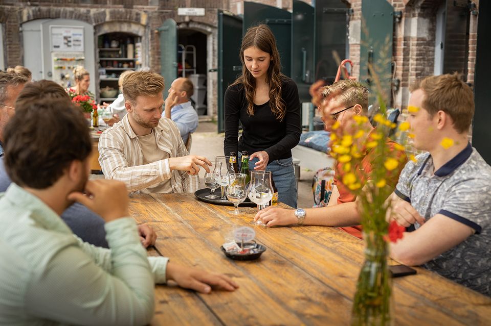Borrel op het terras