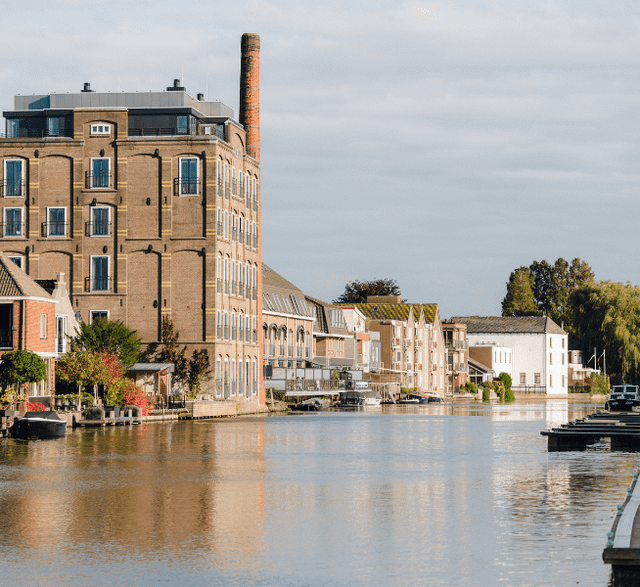 Gebouw De Phoenix in Bodegraven - Gemeente Bodegraven Reeuwijk in Groene Hart