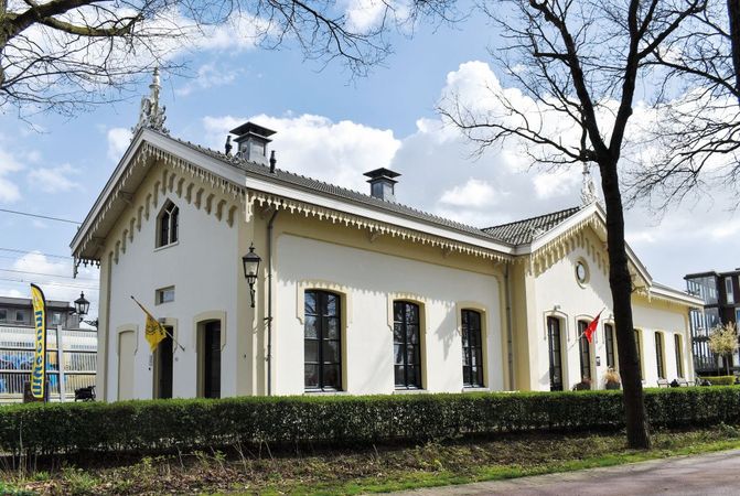 Archeologiemuseum Houten is gevestigd in een oud stationsgebouw.